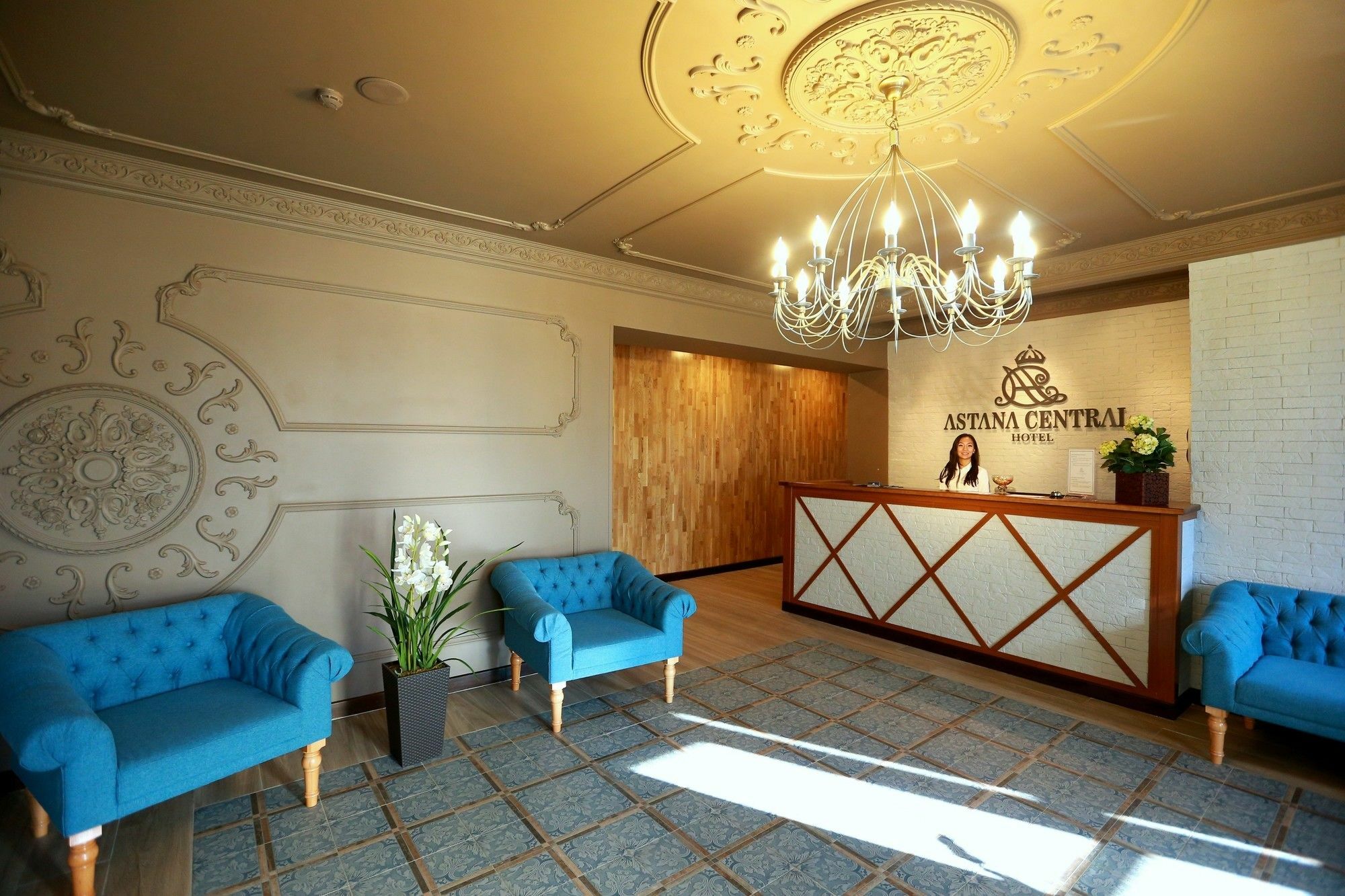 Astana Central Hotel Bagian luar foto